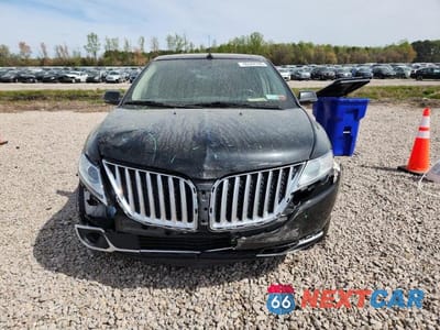 Piąte zdjęcie samochodu w środku: 2013 LINCOLN MKX VIN:2LMDJ8JK7DBL44653 - miniatura