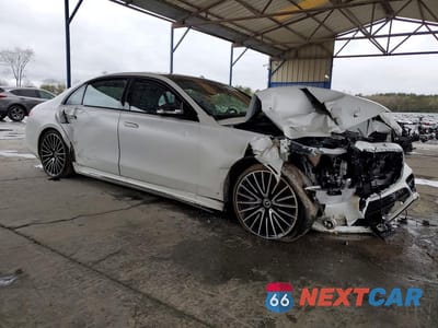 Czwarte zdjęcie samochodu z boku: 2024 MERCEDES-BENZ S 580 4MATIC VIN:W1K6G7GB4RA261246 - miniatura