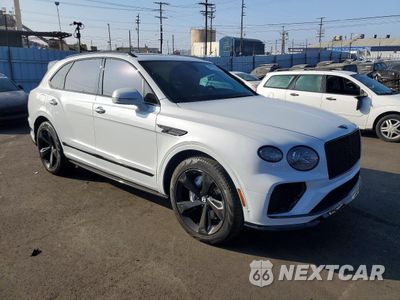 Czwarte zdjęcie samochodu z boku: 2021 BENTLEY BENTAYGA SPEED VIN:SJAAR2ZV8MC038229 - miniatura