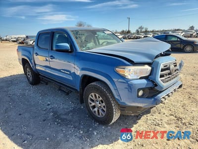 Czwarte zdjęcie samochodu z boku: 2019 TOYOTA TACOMA SR5 V6 VIN:5TFAZ5CNXKX073336 - miniatura