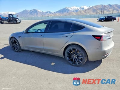 Drugie zdjęcie samochodu z przodu: 2018 TESLA MODEL 3 VIN:5YJ3E1EB5JF070689 - miniatura