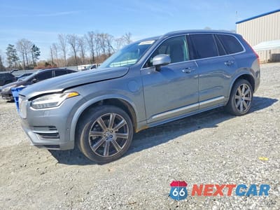 2017 VOLVO XC90 T8 YV4BC0PLXH1120617 - główne zdjęcie licytacji z USA - miniatura