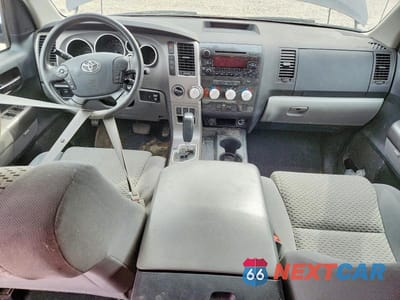 Zdjęcie 8 z 11 samochodu: 2012 TOYOTA TUNDRA GRADE VIN:5TFUM5F14CX030164 - miniatura