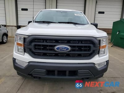 Piąte zdjęcie samochodu w środku: 2021 FORD F150 SUPERCREW VIN:1FTFW1ED3MFB64761 - miniatura