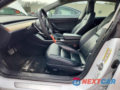 Zdjęcie 7 z 11 samochodu: 2020 TESLA MODEL 3 VIN:5YJ3E1EB2LF620871 - miniatura