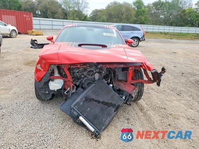 Piąte zdjęcie samochodu w środku: 2015 DODGE CHALLENGER SXT VIN:2C3CDZAT8FH869386 - miniatura