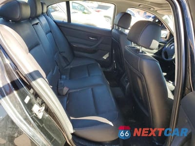 Zdjęcie 10 z 11 samochodu: 2011 BMW 328 XI VIN:WBAPK7C52BF196528 - miniatura