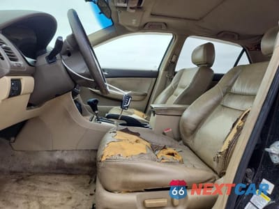 Zdjęcie 7 z 12 samochodu: 2003 HONDA ACCORD EX VIN:1HGCM66573A017031 - miniatura