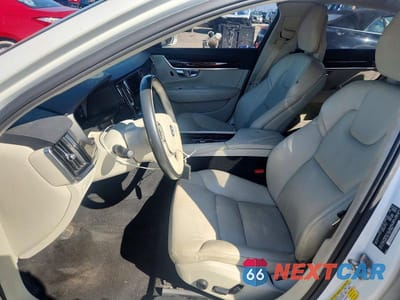 Zdjęcie 7 z 12 samochodu: 2017 VOLVO S90 T5 MOMENTUM VIN:YV1102AK3H1010232 - miniatura