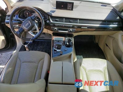 Zdjęcie 8 z 14 samochodu: 2018 AUDI Q7 VIN:WA1VAAF72JD054644 - miniatura