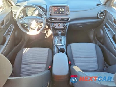Zdjęcie 8 z 12 samochodu: 2019 HYUNDAI KONA SE VIN:KM8K1CAA8KU355584 - miniatura