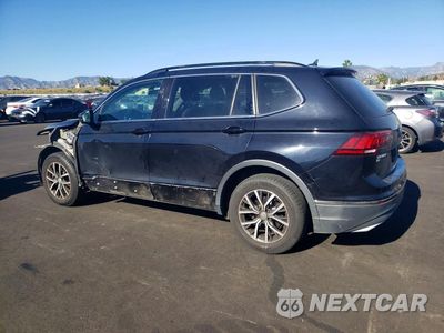 Drugie zdjęcie samochodu z przodu: 2018 VOLKSWAGEN TIGUAN SE VIN:3VV3B7AX8JM220045 - miniatura