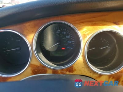 Zdjęcie 9 z 11 samochodu: 2006 JAGUAR XK8 VIN:SAJDA42C662A47886 - miniatura