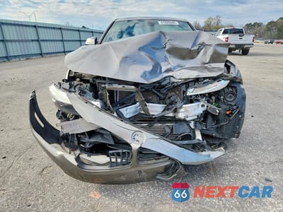 Piąte zdjęcie samochodu w środku: 2016 BMW 328 XI SULEV VIN:WBA8E3G56GNT79216 - miniatura