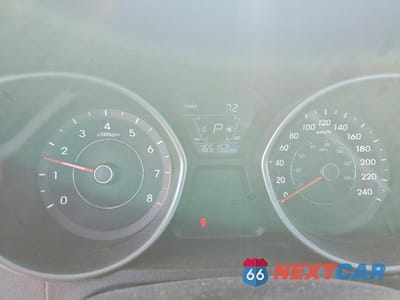 Zdjęcie 9 z 12 samochodu: 2015 HYUNDAI ELANTRA SE VIN:5NPDH4AE9FH635693 - miniatura