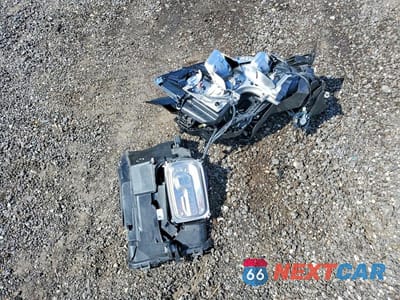 Zdjęcie 13 z 13 samochodu: 2022 MERCEDES-BENZ GLC 300 4MATIC VIN:W1N0G8EB1NG117985 - miniatura