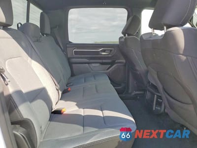 Zdjęcie 10 z 12 samochodu: 2023 RAM 1500 BIG HORN VIN:1C6RREFT0PN614336 - miniatura