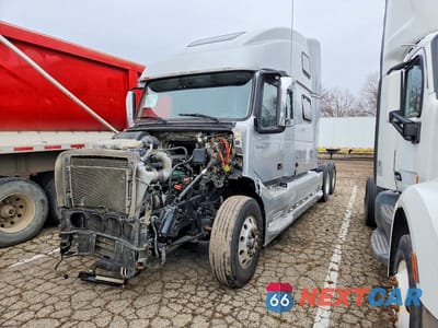 Drugie zdjęcie samochodu z przodu: 2020 VOLVO VNL SEMI TRUCK VIN:4V4NC9EH3LN213522 - miniatura