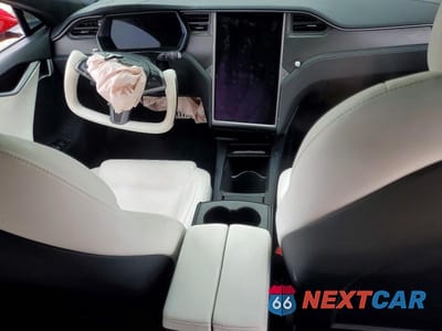 Zdjęcie 8 z 12 samochodu: 2020 TESLA MODEL S VIN:5YJSA1E45LF366906 - miniatura