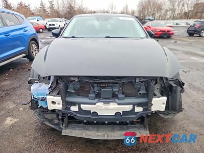 Piąte zdjęcie samochodu w środku: 2021 MAZDA 6 TOURING VIN:JM1GL1VM7M1601364 - miniatura