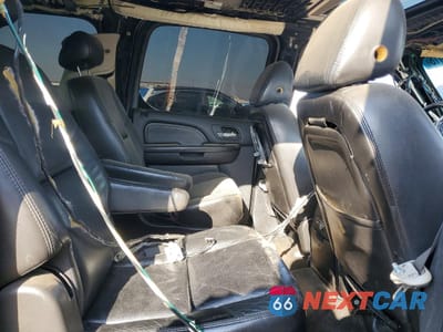 Zdjęcie 11 z 14 samochodu: 2007 CADILLAC ESCALADE ESV VIN:1GYFK668X7R181774 - miniatura