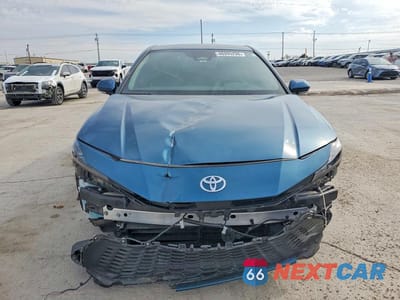 Piąte zdjęcie samochodu w środku: 2025 TOYOTA CAMRY SE VIN:4T1DAACK8SU113395 - miniatura