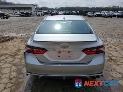 Zdjęcie 6 z 11 samochodu: 2023 TOYOTA CAMRY SE VIN:4T1G11AKXPU756189 - miniatura