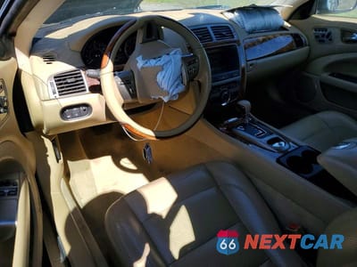 Zdjęcie 8 z 11 samochodu: 2007 JAGUAR XK VIN:SAJDA44BX75B03882 - miniatura