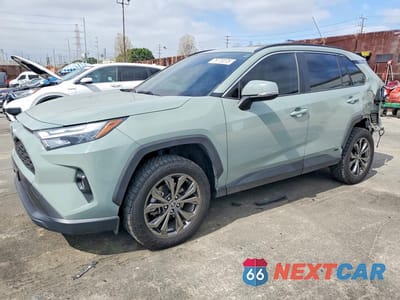 2023 TOYOTA RAV4 HYBRID XLE PREMIUM JTMB6RFV2PD111926 - główne zdjęcie licytacji z USA - miniatura