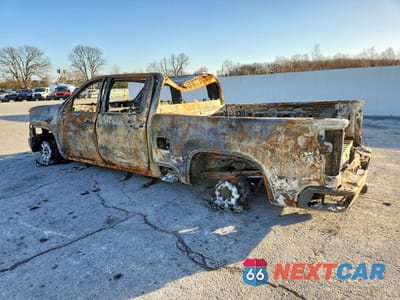 Drugie zdjęcie samochodu z przodu: 2024 CHEVROLET SILVERADO K2500 CUSTOM VIN:2GC4YME74R1198641 - miniatura