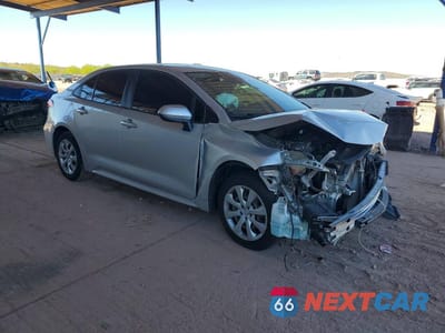 Czwarte zdjęcie samochodu z boku: 2021 TOYOTA COROLLA LE VIN:JTDEPMAE1MJ124894 - miniatura