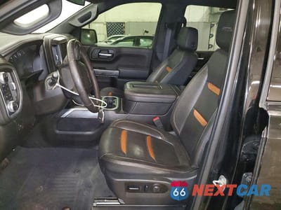 Zdjęcie 7 z 12 samochodu: 2020 GMC SIERRA K1500 AT4 VIN:1GTP9EED4LZ145989 - miniatura