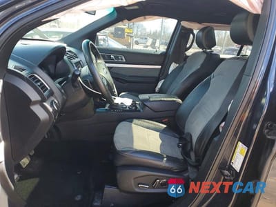Zdjęcie 7 z 12 samochodu: 2017 FORD EXPLORER XLT VIN:1FM5K8D82HGA83606 - miniatura