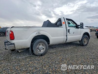 Trzecie zdjęcie samochodu z tyłu: 2016 FORD F250 SUPER DUTY VIN:1FTBF2A68GEC74422 - miniatura