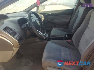 Zdjęcie 7 z 11 samochodu: 2011 HONDA CIVIC LX VIN:2HGFA1F52BH307833 - miniatura