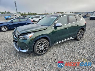 2024 BMW X1 XDRIVE28I WBX73EF03R5Y40478 - główne zdjęcie licytacji z USA - miniatura