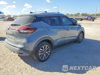 Trzecie zdjęcie samochodu z tyłu: 2021 NISSAN KICKS SV VIN:3N1CP5CV7ML550630 - miniatura