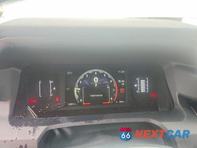 Zdjęcie 9 z 13 samochodu: 2025 TOYOTA 4RUNNER SR5 VIN:JTEVA5BR3S5006971 - miniatura