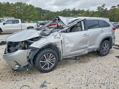 2017 TOYOTA HIGHLANDER XLE 5TDKZRFH3HS511632 - główne zdjęcie licytacji z USA - miniatura