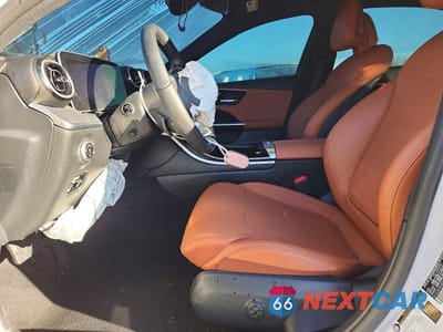 Zdjęcie 7 z 13 samochodu: 2025 MERCEDES-BENZ C 300 4MATIC VIN:W1KAF4HBXSR247305 - miniatura