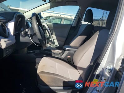 Zdjęcie 7 z 13 samochodu: 2013 TOYOTA RAV4 LE VIN:JTMBFREV6DD045927 - miniatura
