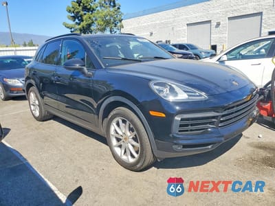 Czwarte zdjęcie samochodu z boku: 2019 PORSCHE CAYENNE VIN:WP1AA2AY4KDA06508 - miniatura
