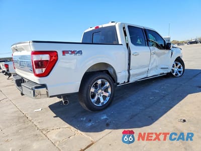 Trzecie zdjęcie samochodu z tyłu: 2023 FORD F150 SUPERCREW VIN:1FTFW1ED9PFC55117 - miniatura