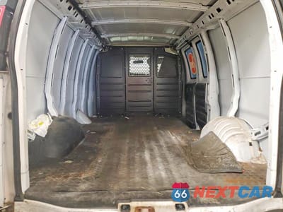 Zdjęcie 10 z 12 samochodu: 2018 GMC SAVANA 2500 DELIVERY VAN VIN:1GTW7AFG8J1910264 - miniatura