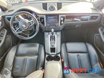 Zdjęcie 8 z 14 samochodu: 2017 PORSCHE MACAN VIN:WP1AA2A53HLB01954 - miniatura
