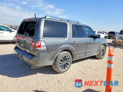 Trzecie zdjęcie samochodu z tyłu: 2017 LINCOLN NAVIGATOR SELECT VIN:5LMJJ2HT0HEL03458 - miniatura