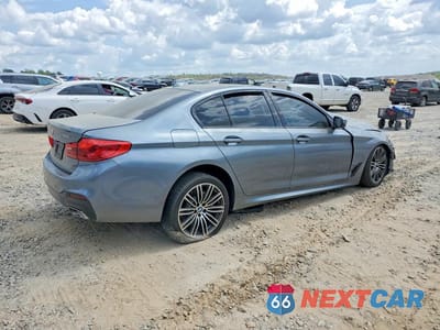 Trzecie zdjęcie samochodu z tyłu: 2019 BMW 540 I VIN:WBAJE5C57KWW13384 - miniatura