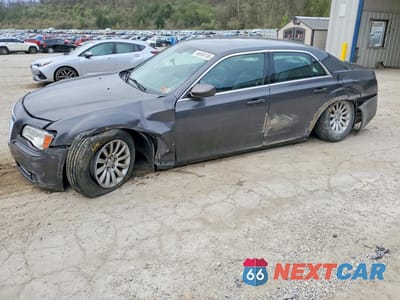 2013 CHRYSLER 300 2C3CCAAGXDH707506 - główne zdjęcie licytacji z USA - miniatura