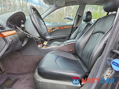 Zdjęcie 7 z 11 samochodu: 2004 MERCEDES-BENZ E 320 VIN:WDBUF65J04A494220 - miniatura