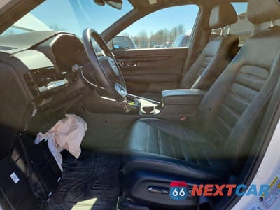 Zdjęcie 7 z 13 samochodu: 2024 HONDA CR-V SPORT TOURING VIN:2HKRS6H93RH802114 - miniatura